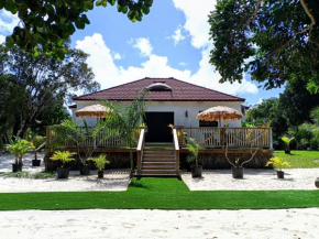 The Pilot House Inn Between The Beaches